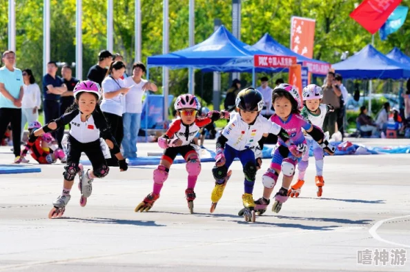 差差差不多30秒的轮滑视频，展现了精彩的技巧与速度，让人感受到轮滑运动的魅力与乐趣