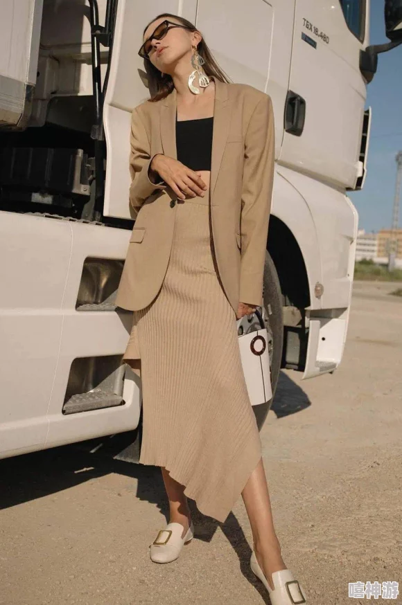 十8模下载安装安卓版：轻松获取最新版本，享受丰富功能与便捷操作体验，让你的手机应用更加多样化！