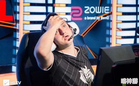 CSGO暴躁XXX666：玩家因游戏失利情绪失控，现场爆发激烈争吵引发众人围观与讨论