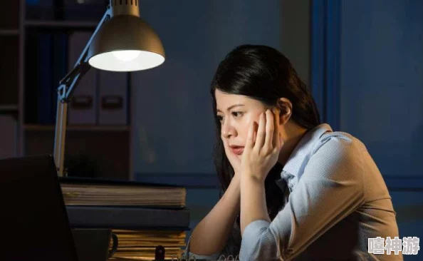 办公室强肝的播出方式与评价：分析其传播渠道及观众反馈，探讨对职场健康的影响和社会反响