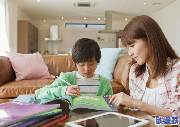 真人实拍女处破出血，真实记录女性生理现象及其对身体和心理的影响，引发社会对性教育的关注与讨论