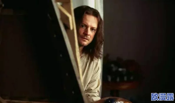 四川少妇搡BBBBB搡BBB，背后竟隐藏着一段不为人知的爱情故事，引发网友热议与讨论！