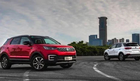 震惊！久久精品免费观看视频竟然隐藏着这些不为人知的秘密，网友们纷纷表示无法相信！