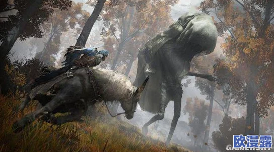 比较艾尔登法环中的狼群与水母，哪个在战斗中更具优势？