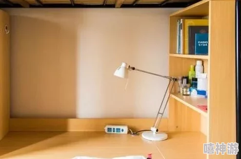 506宿舍灯灭了王炳汉,校园生活中的小插曲引发热议与共鸣 506宿舍灯灭了王炳汉,校园生活中的小插曲引发热议与共鸣