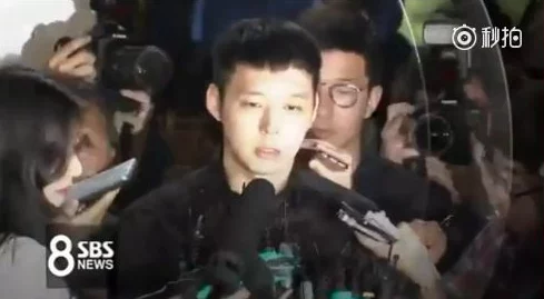 四虎库:传闻某知名男星与神秘女友秘密约会,背后隐藏的真相让人震惊! 四虎库:传闻某知名男星与神秘女友秘密约会,背后隐藏的真相让人震惊!