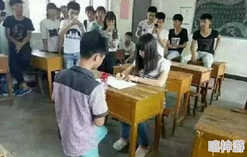 被教官按在寝室狂到腿软,竟然是因为她在班级聚会上喝醉了酒,引发了一场意外的爱情故事! 被教官按在寝室狂到腿软,竟然是因为她在班级聚会上喝醉了酒,引发了一场意外的爱情故事!