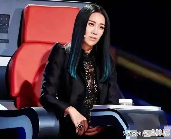 热心的朝阳群众51cg3fun热门大瓜：网友纷纷表示，这种积极参与社会事务的精神值得点赞，大家都应学习这种热情