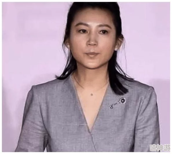 谢丽悦人体写真5:曝光内幕!绯闻男友背后真实身份惊人,网友热议不已 谢丽悦人体写真5:曝光内幕!绯闻男友背后真实身份惊人,网友热议不已