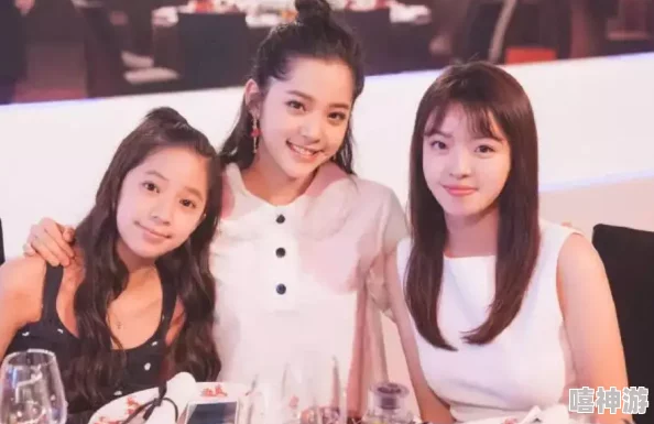 韵母攻略掌中美母蒋悦悦:恋情曝光,与知名导演热恋中? 韵母攻略掌中美母蒋悦悦:恋情曝光,与知名导演热恋中?