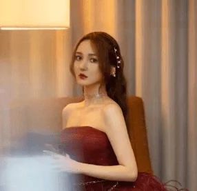 黑料门独家爆料吃瓜：最新进展揭示更多内幕，网友热议事件背后的真相与影响