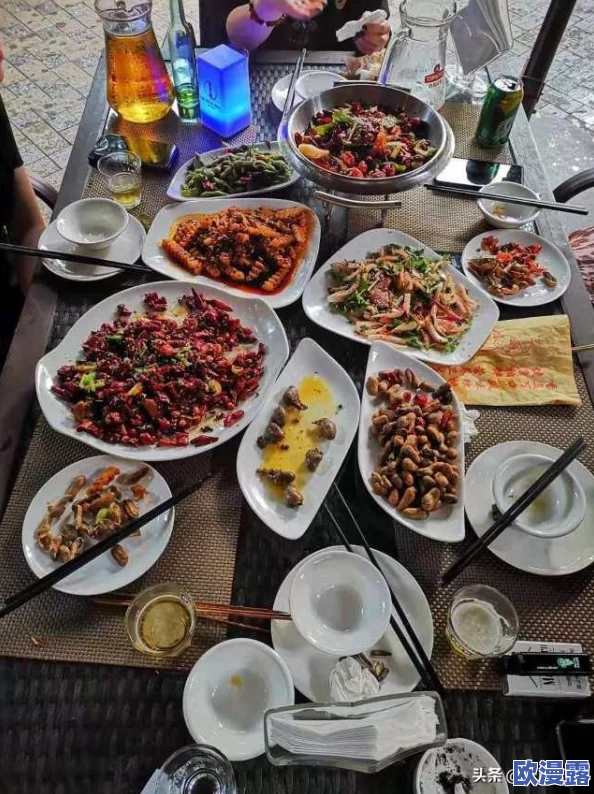 狂野少女免费观看完整电视 高清，网友热议：剧情紧凑引人入胜，角色塑造鲜明，让人欲罢不能！