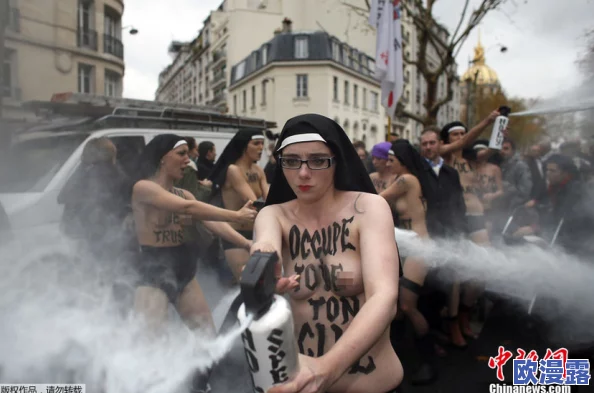 乌克兰性猛交ⅩXXX乱大交：勇敢面对挑战，积极追求美好生活