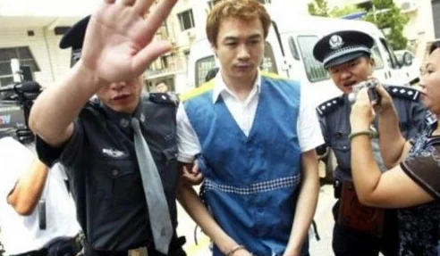 51吃瓜爆料就看黑料社：畅谈社会热点事件与娱乐圈内幕，了解背后不为人知的真实故事与冲突！