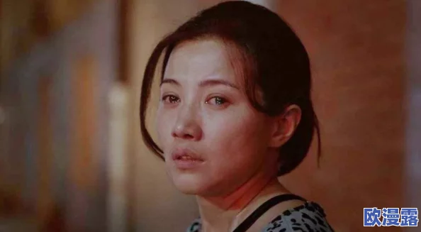 妈妈你真棒插曲快来救救我电影，传闻女主角与导演暗生情愫，拍摄现场频频互动引发热议！