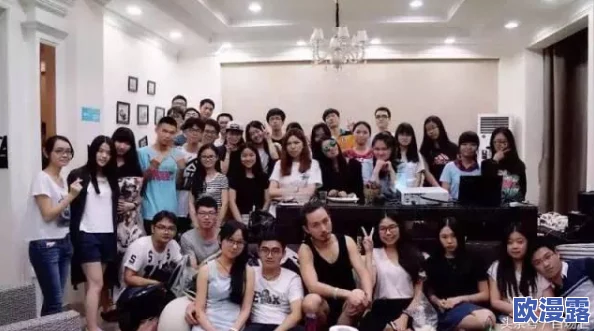 男女打扑克剧烈运动：研究表明扑克游戏对身体健康的影响及其在社交互动中的重要性