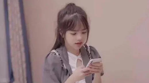 潘甜甜166CM七夕：浪漫节日的魅力与身高的影响，如何穿搭打破传统审美限制！