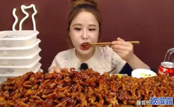 大肉大捧一进一出好爽爽，网友纷纷表示这种体验让人欲罢不能，真是享受极致的快感与满足！