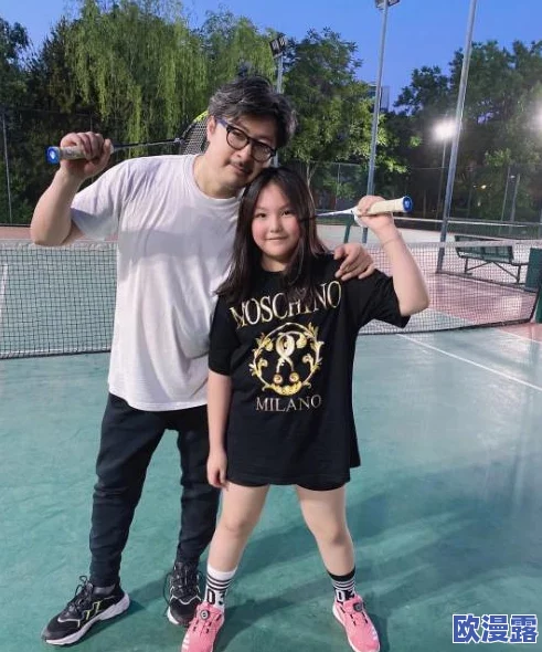 反差妈妈 抖音风剪辑视频：惊现超乎寻常的育儿技巧，引发千万网友热议，实在太不可思议了！