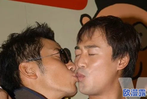 男男熟睡同性摸硬了,惊人事件曝光:亲密行为引发热议,网友纷纷讨论道德底线与个人隐私! 男男熟睡同性摸硬了,惊人事件曝光:亲密行为引发热议,网友纷纷讨论道德底线与个人隐私!