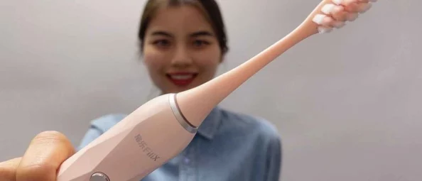 探索日日摸天天摸狠狠摸视频的乐趣与魅力，感受全新体验！