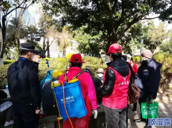 的意思打牌不盖被子照片,这种生活态度真是让人哭笑不得,难道就不能好好休息吗? 的意思打牌不盖被子照片,这种生活态度真是让人哭笑不得,难道就不能好好休息吗?