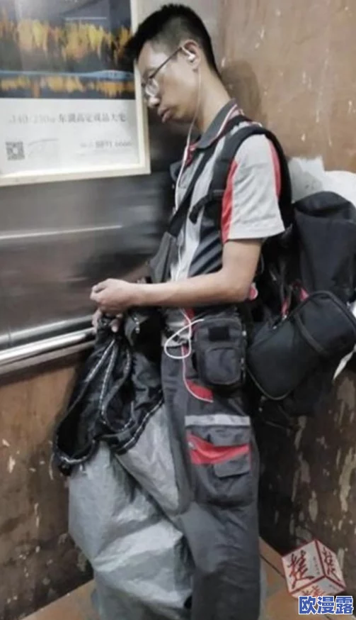 清纯偷拍精品视频在线观看,内容丰富多样,让人眼前一亮,值得一看! 清纯偷拍精品视频在线观看,内容丰富多样,让人眼前一亮,值得一看!