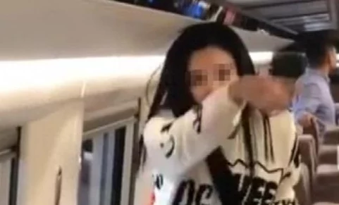 晚上被各种姿势进去高惊爆内幕揭秘让人震惊的真实经历与心理变化引发热议和讨论 晚上被各种姿势进去高惊爆内幕揭秘让人震惊的真实经历与心理变化引发热议和讨论
