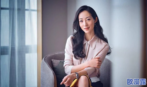 美妇纵容小子耸动网友认为这种行为不妥，认为成年人应当对未成年人负责，呼吁社会关注家庭教育的重要性